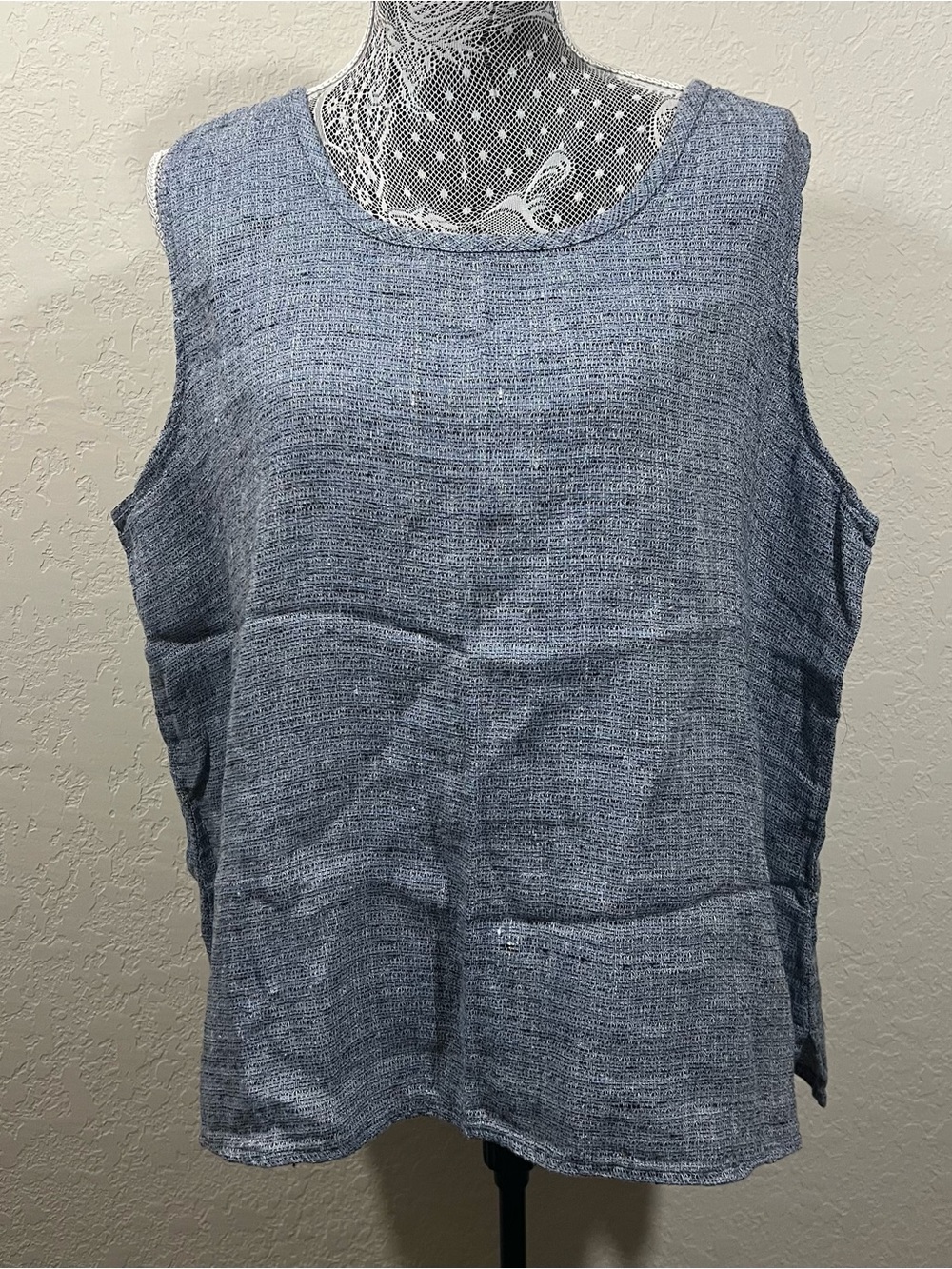 FLAX Women’s Large 100% Linen Sleeveless Scoop Neck Textured Tank Top Blue
